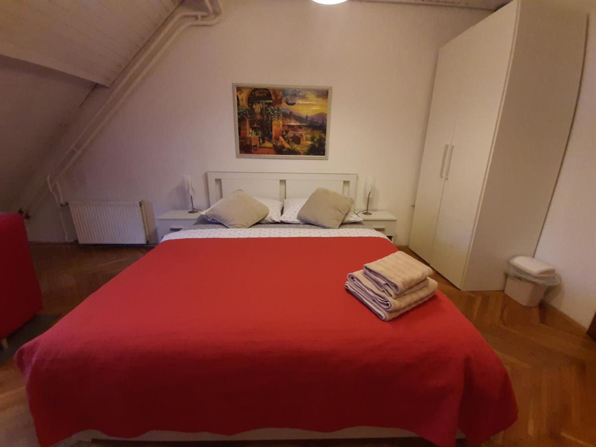 Viksi Hostel Ljubljana Oda fotoğraf