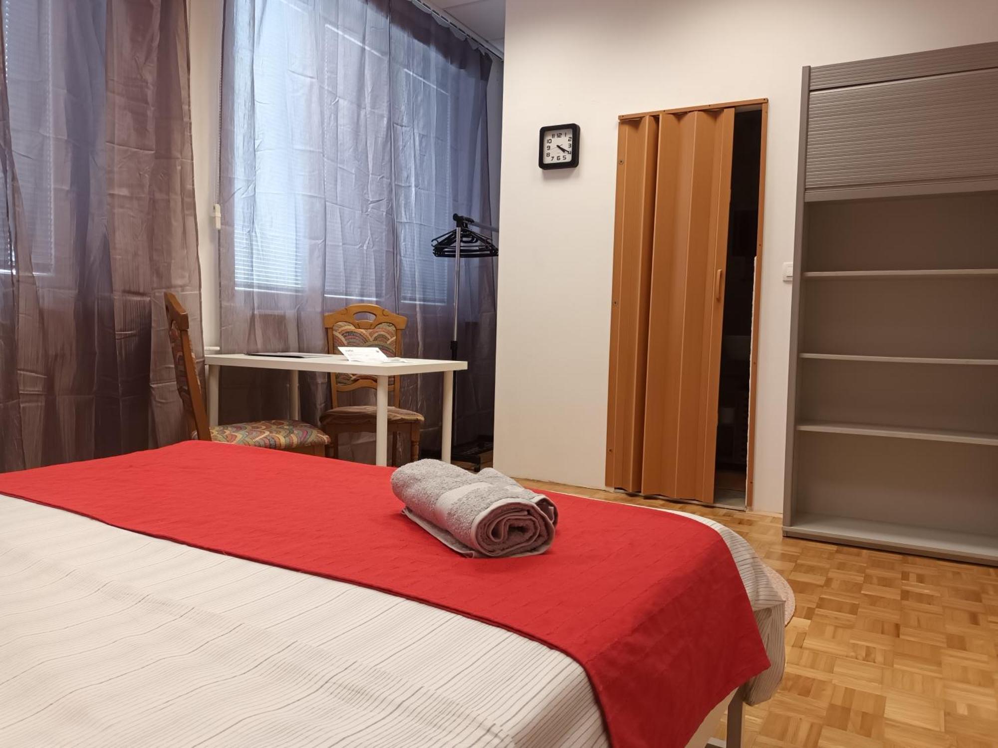 Viksi Hostel Ljubljana Oda fotoğraf