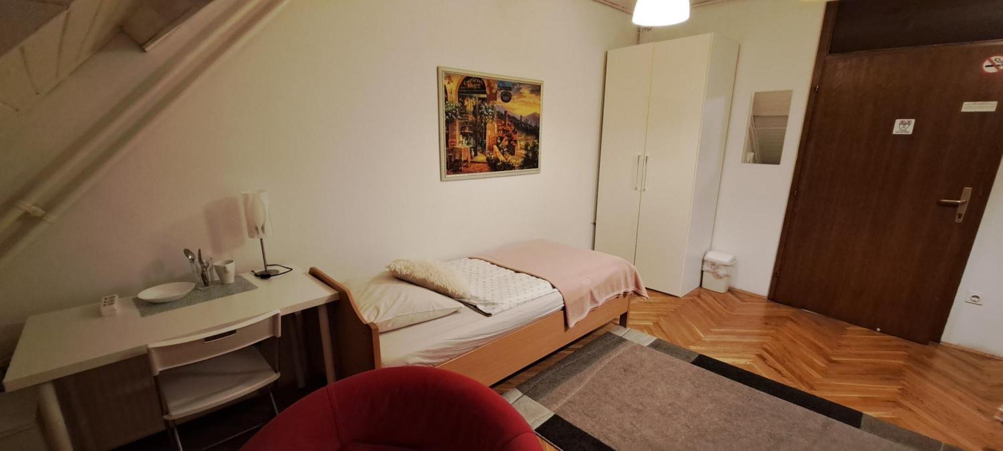 Viksi Hostel Ljubljana Oda fotoğraf
