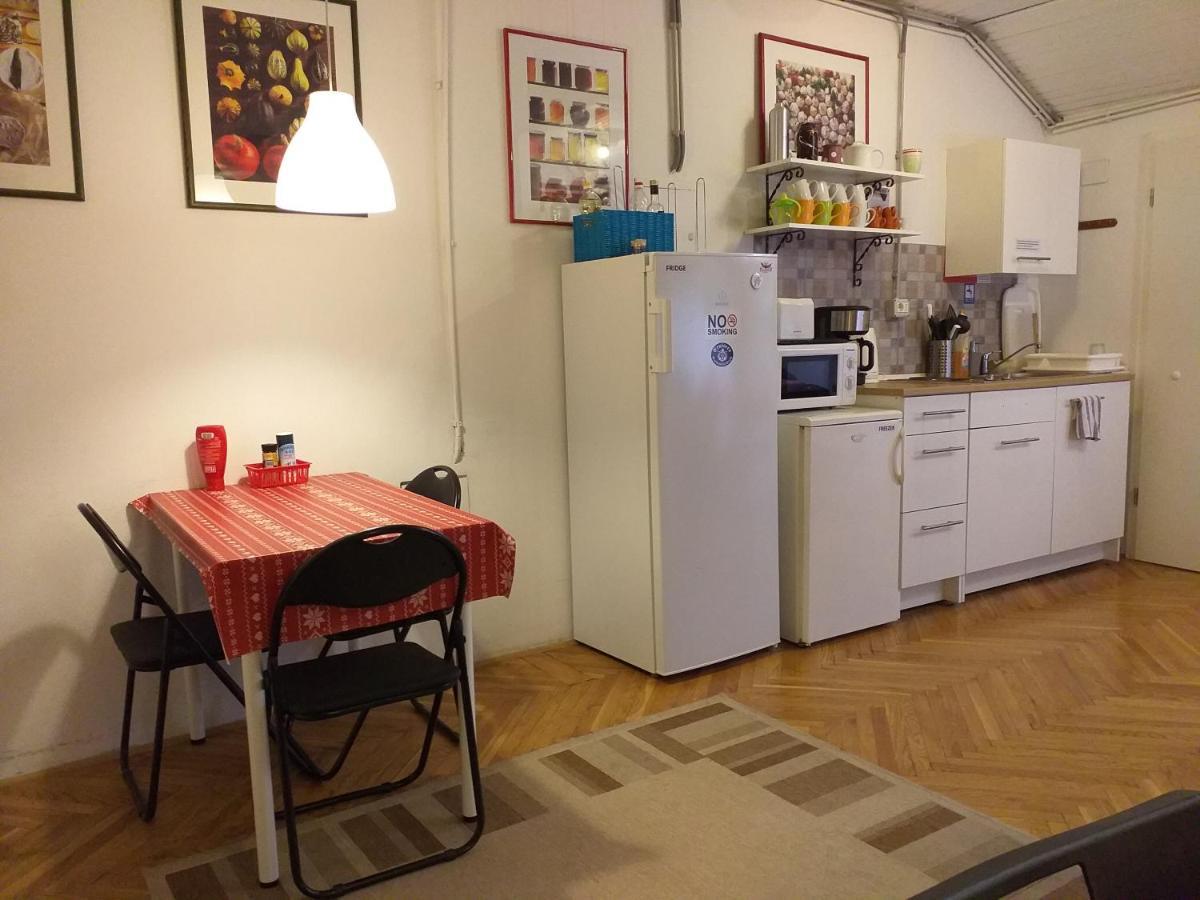 Viksi Hostel Ljubljana Dış mekan fotoğraf