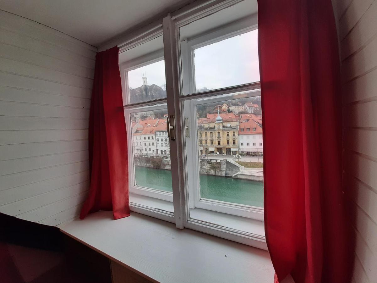 Viksi Hostel Ljubljana Dış mekan fotoğraf
